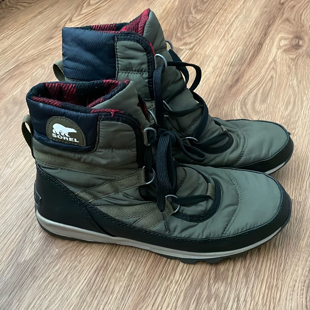 Sorel Whitney Short Lace Snow Boots